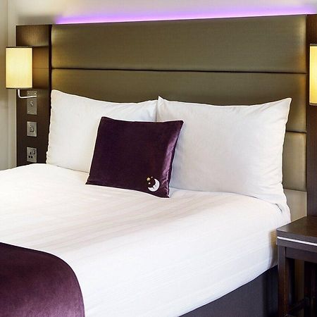 Premier Inn Leeds Headingley Экстерьер фото