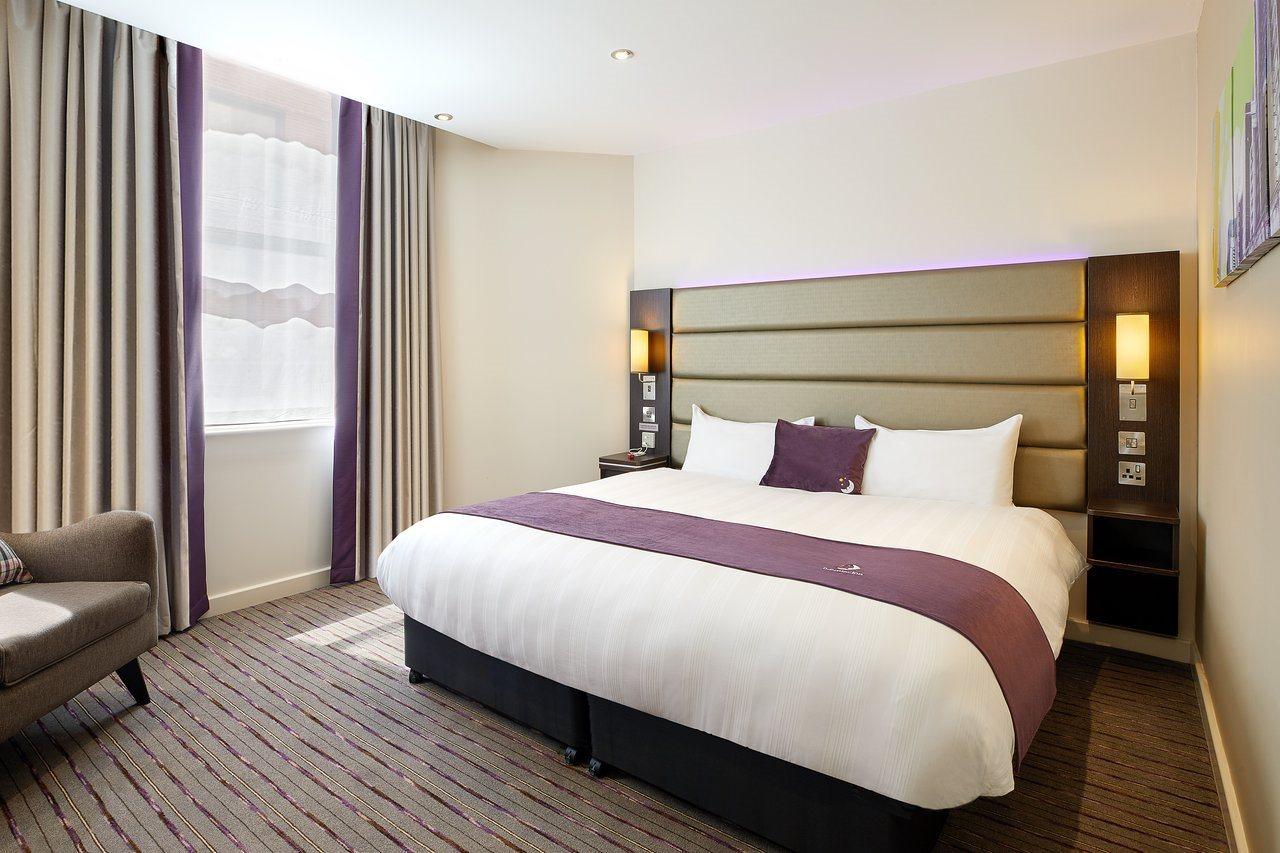 Premier Inn Leeds Headingley Экстерьер фото